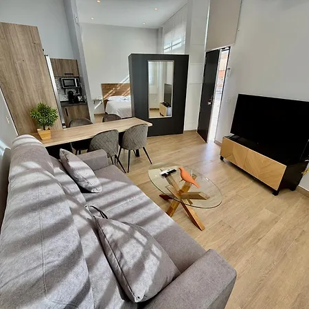 Apartment Up *